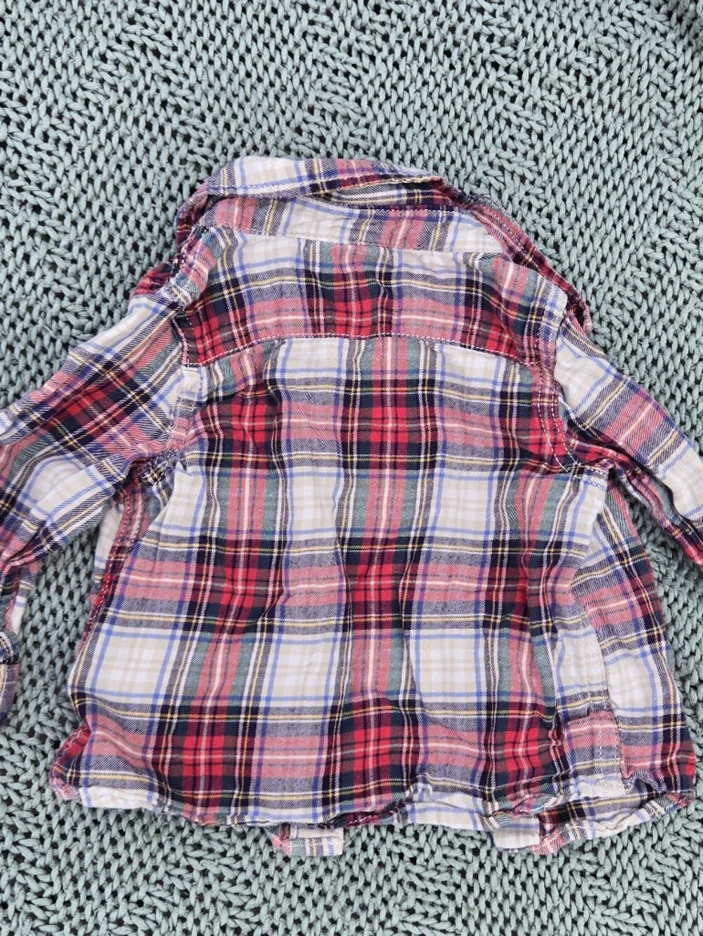 GAP plaid button